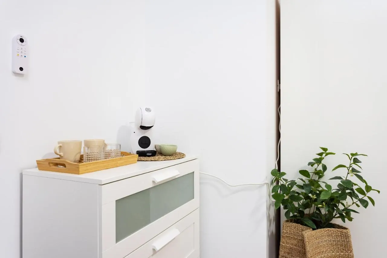 招待所 Eden Rentals B01 Surfy Stylish Bed&Coffee Room 格拉纳迪利亚-德阿沃纳